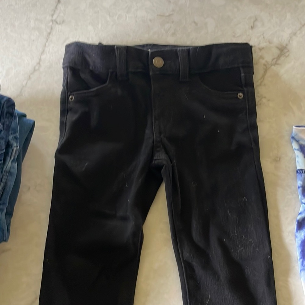 Black skinny jeans and camo legging bundle